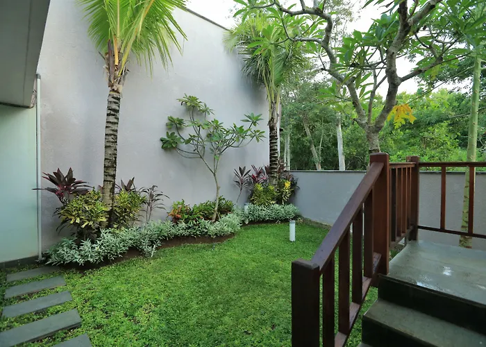 Raja Woods Villa